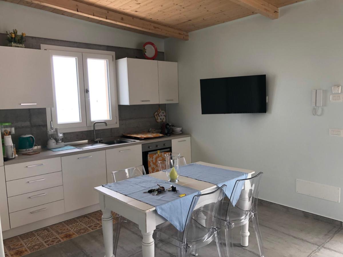 비쉘리에 Loft Sul Mare 빌라 외부 사진